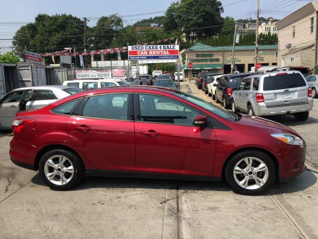 Used - Ford Focus SE Sedan for sale in Staten Island NY