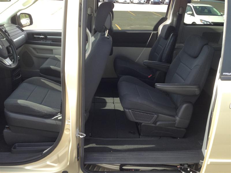 2010 Dodge Grand Caravan MiniVan for sale in Brooklyn, NY