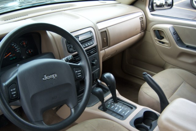 2004 Jeep Grand Cherokee Laredo Sport Utility for sale in Brooklyn, NY