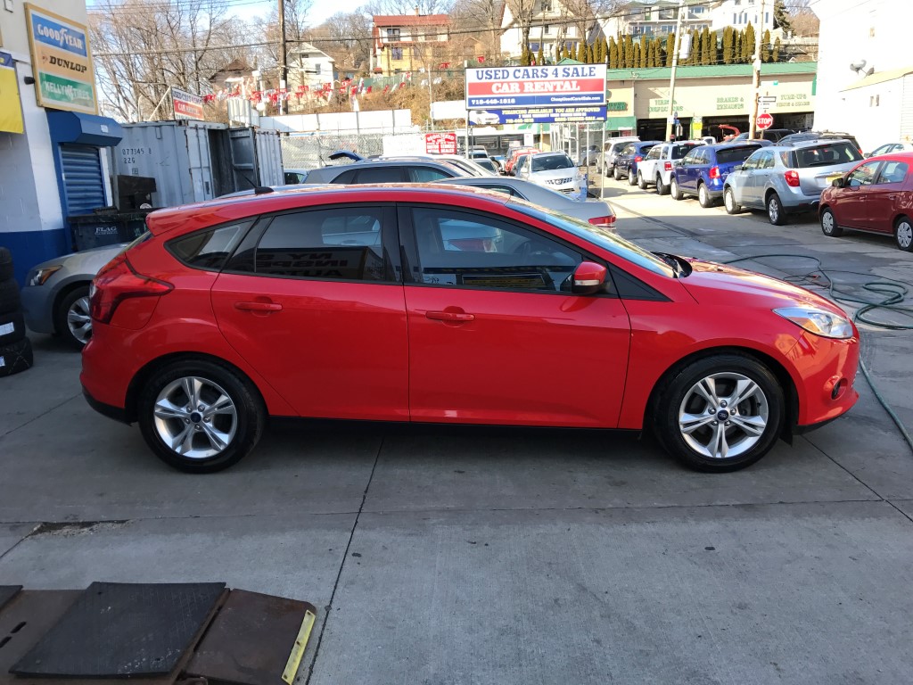 Used 2013 Ford Focus Se Hatchback $6,990.00