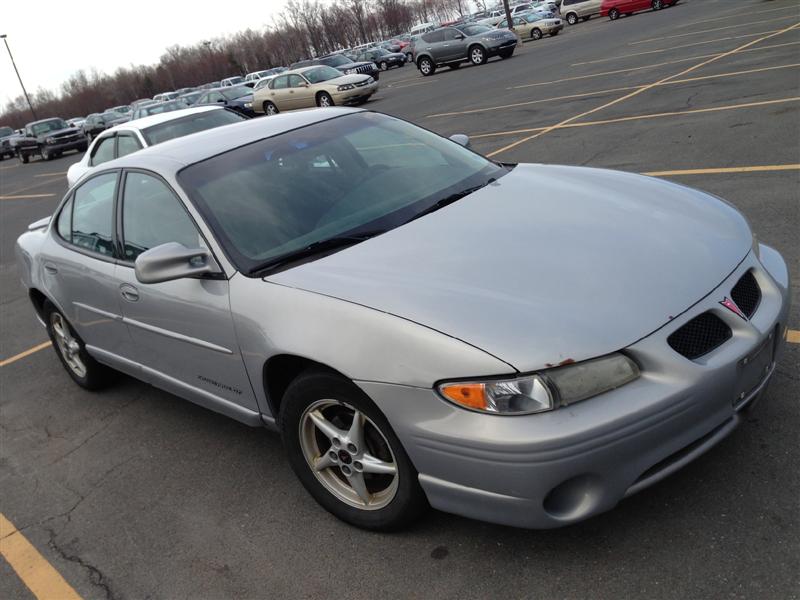 2000 Pontiac Grand Prix Sedan for sale in Brooklyn, NY