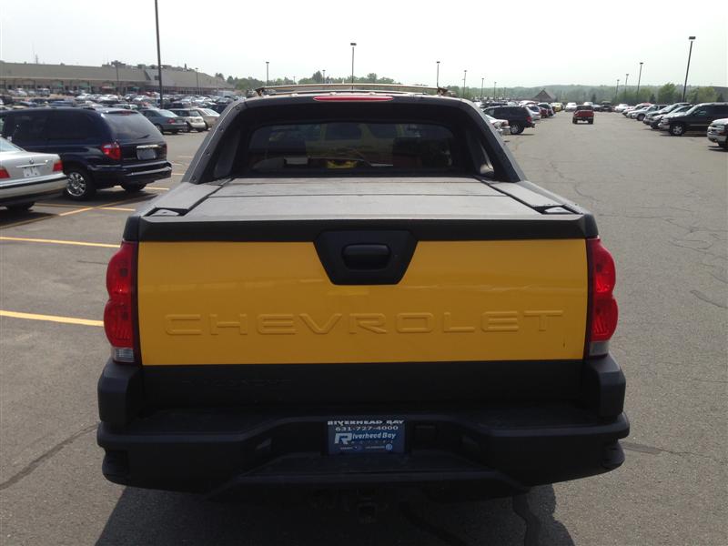 2003 Chevrolet Avalanche Pickup Truck for sale in Brooklyn, NY