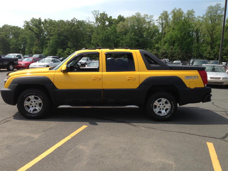 2003 Chevrolet Avalanche Pickup Truck for sale in Brooklyn, NY