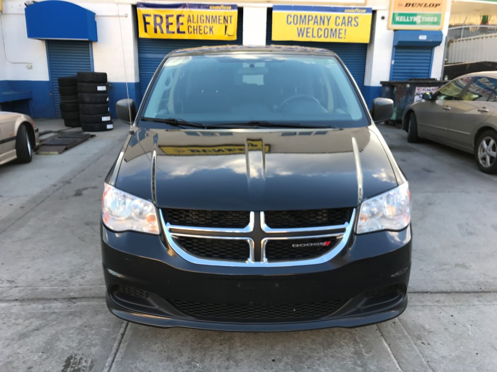 Used - Dodge Grand Caravan SE MiniVan for sale in Staten Island NY