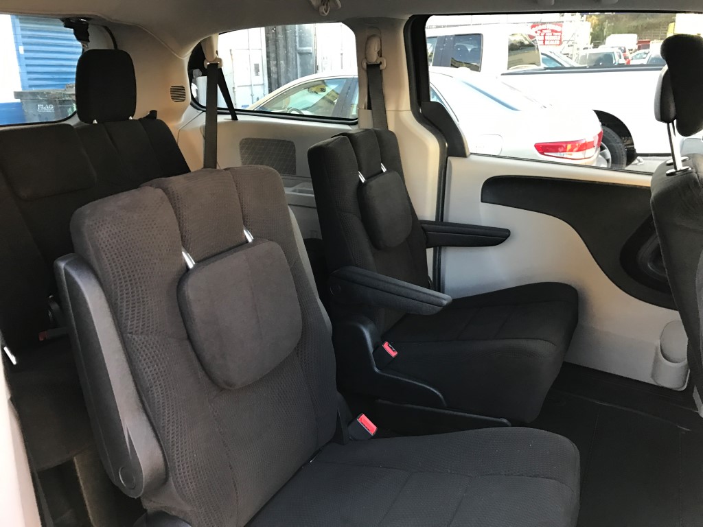 Used - Dodge Grand Caravan SE MiniVan for sale in Staten Island NY