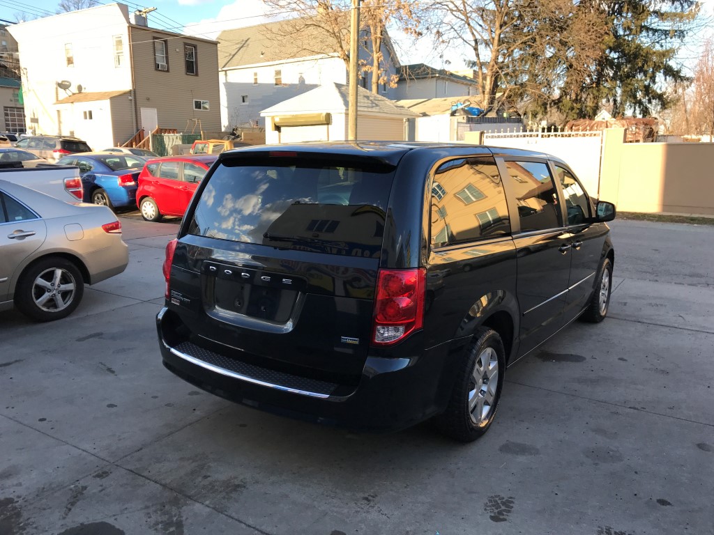 Used - Dodge Grand Caravan SE MiniVan for sale in Staten Island NY