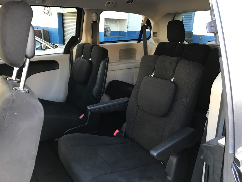 Used - Dodge Grand Caravan SE MiniVan for sale in Staten Island NY