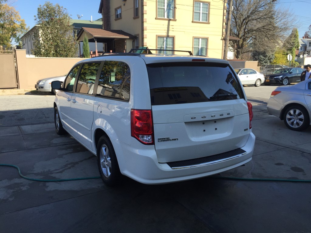 Used - Dodge Grand Caravan SXT MiniVan for sale in Staten Island NY