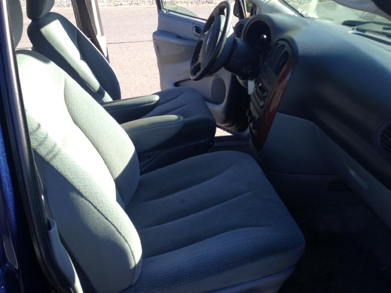 2005 Chrysler Town & Country Minivan for sale in Brooklyn, NY