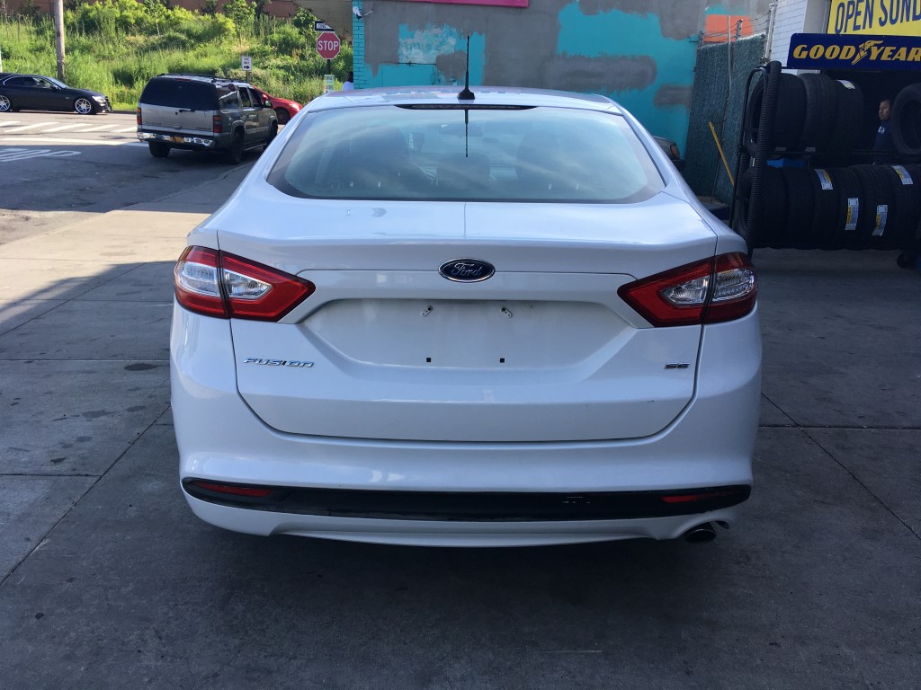 Used - Ford Fusion SE Sedan for sale in Staten Island NY