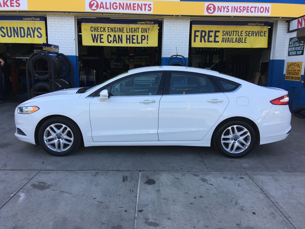 Used - Ford Fusion SE Sedan for sale in Staten Island NY