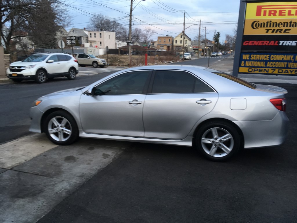 Used - Toyota Camry SE Sedan for sale in Staten Island NY