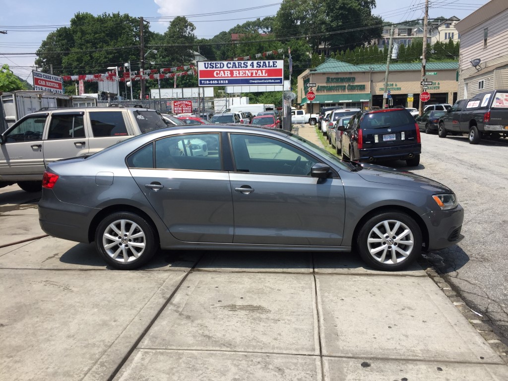 Used - Volkswagen Jetta SE Sedan for sale in Staten Island NY