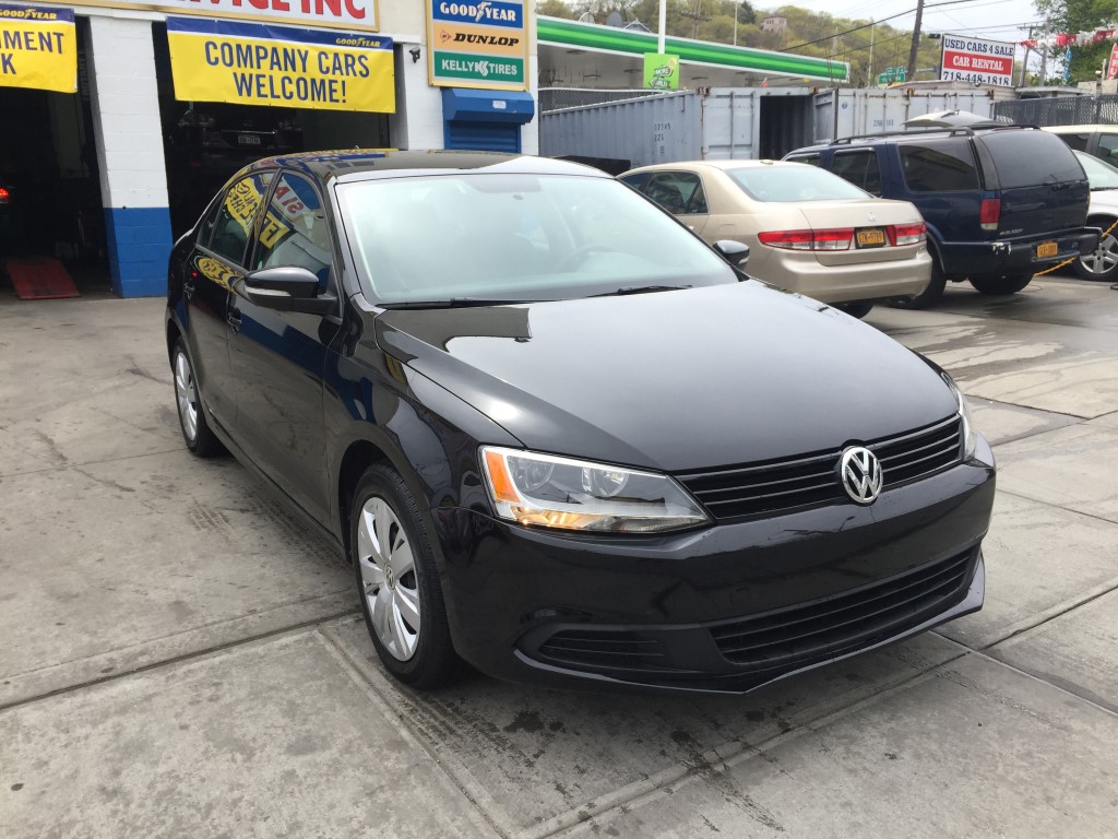 Used - Volkswagen Jetta SE Sedan for sale in Staten Island NY