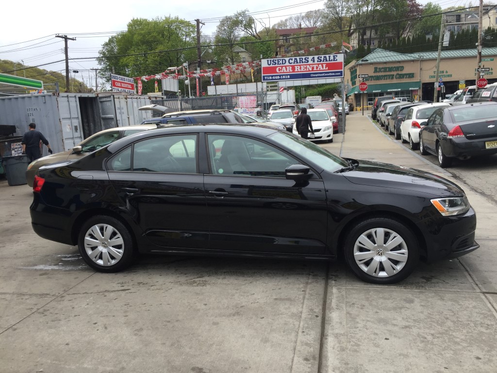 Used - Volkswagen Jetta SE Sedan for sale in Staten Island NY