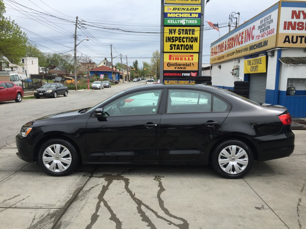 Used - Volkswagen Jetta SE Sedan for sale in Staten Island NY