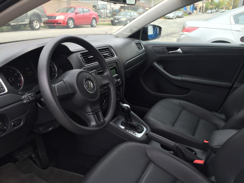 Used - Volkswagen Jetta SE Sedan for sale in Staten Island NY