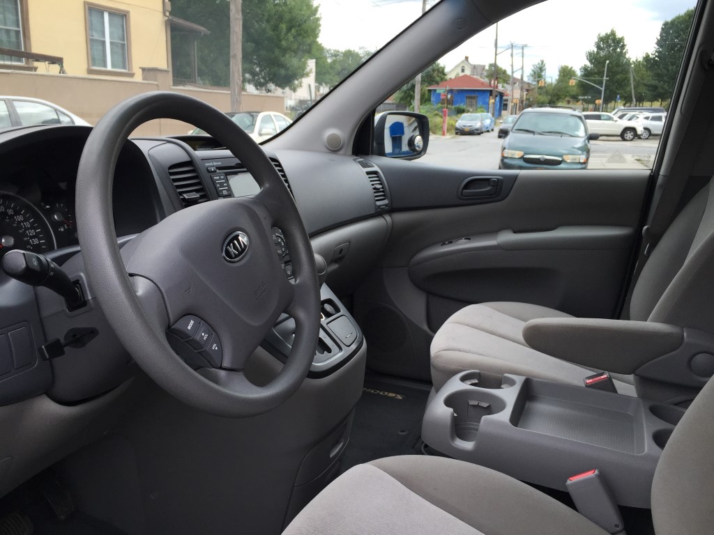 Used - Kia Sedona LX MiniVan for sale in Staten Island NY