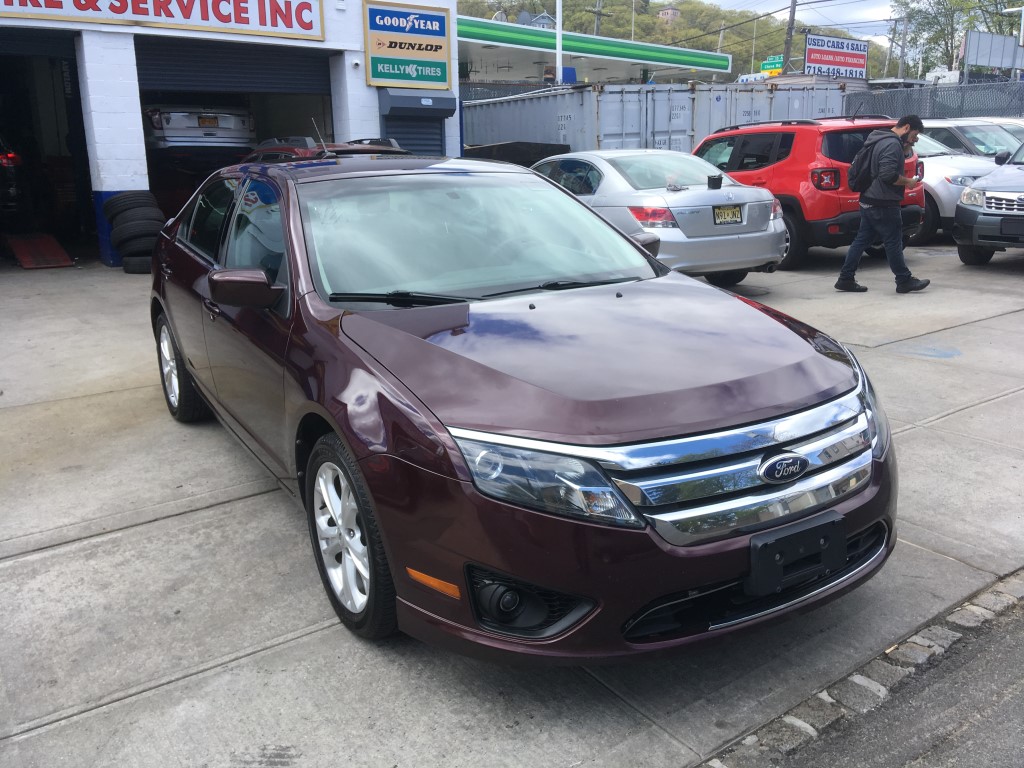 Used - Ford Fusion SE Sedan for sale in Staten Island NY