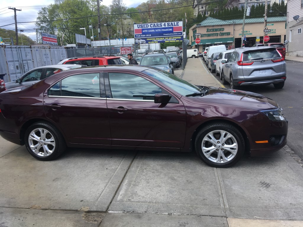 Used - Ford Fusion SE Sedan for sale in Staten Island NY