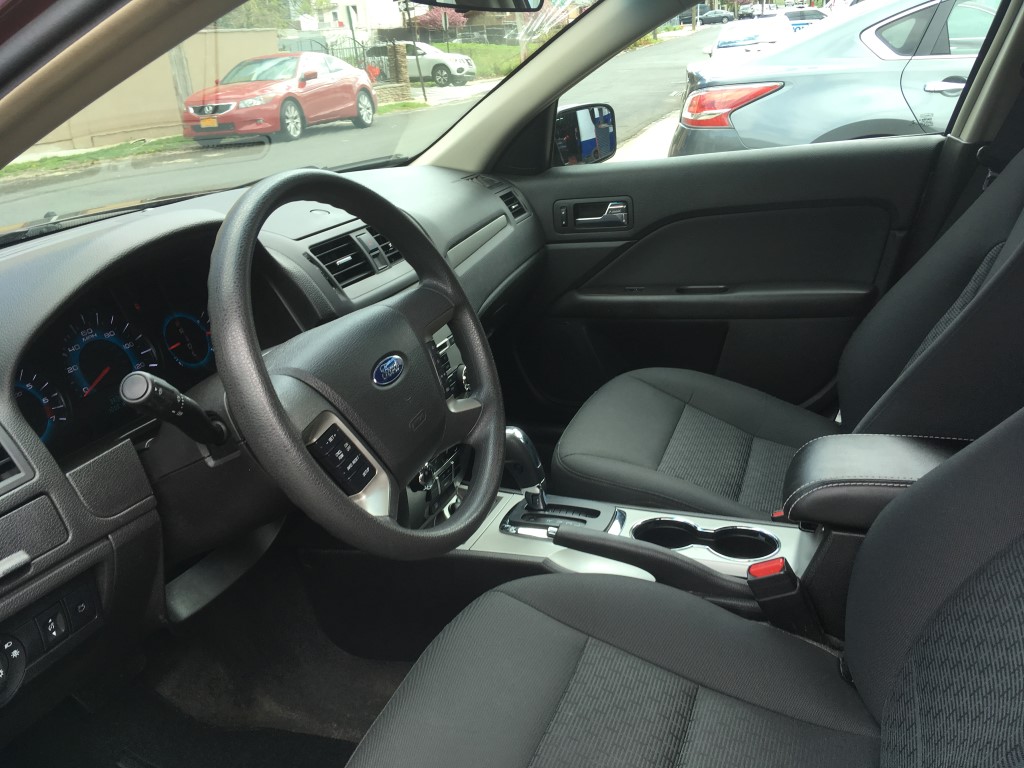 Used - Ford Fusion SE Sedan for sale in Staten Island NY