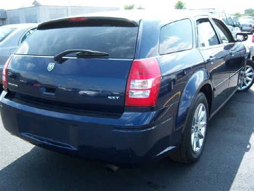 2006 Dodge Magnum Station Wagon  for sale in Brooklyn, NY