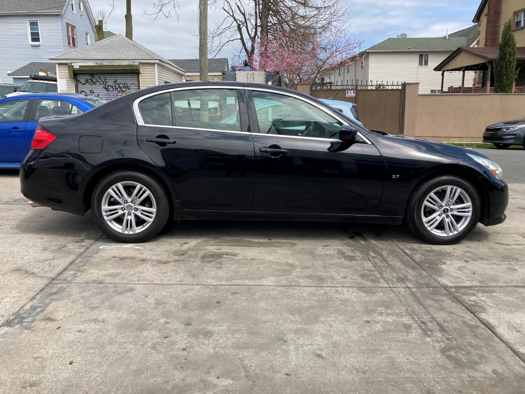 Used - Infiniti Q40 Base AWD Sedan for sale in Staten Island NY