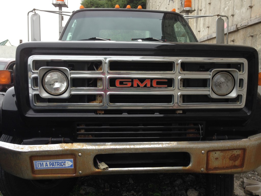 Used - GMC C7000 C Series Chassis Truck Delivery Truck for sale in Staten Island NY