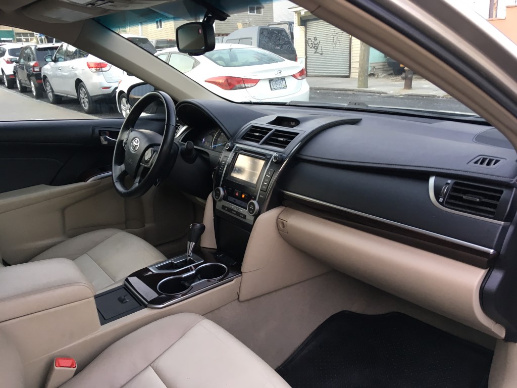 Used - Toyota Camry XLE Sedan for sale in Staten Island NY