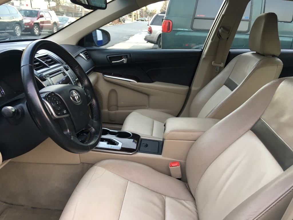 Used - Toyota Camry XLE Sedan for sale in Staten Island NY