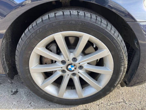 Used - BMW 5 Series 528i xDrive AWD SEDAN for sale in Staten Island NY