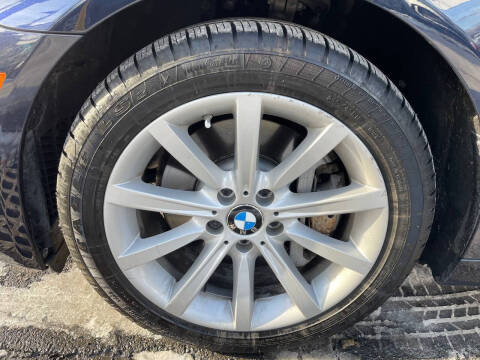 Used - BMW 5 Series 528i xDrive AWD SEDAN for sale in Staten Island NY