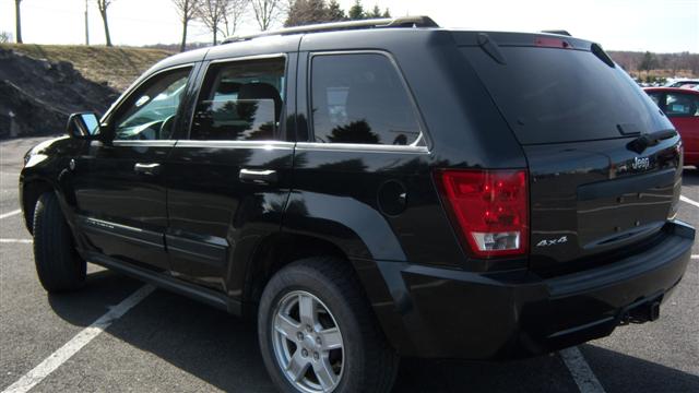 Used - Jeep Grand Cherokee Laredo 4x4 Sport Utility for sale in Staten Island NY