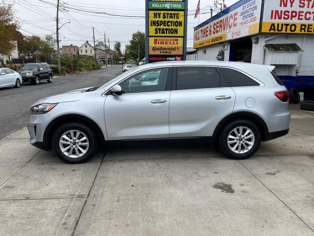 Used - Kia Sorento LX AWD SUV for sale in Staten Island NY