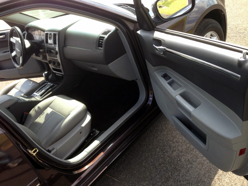 Used - Chrysler 300 Touring  for sale in Staten Island NY