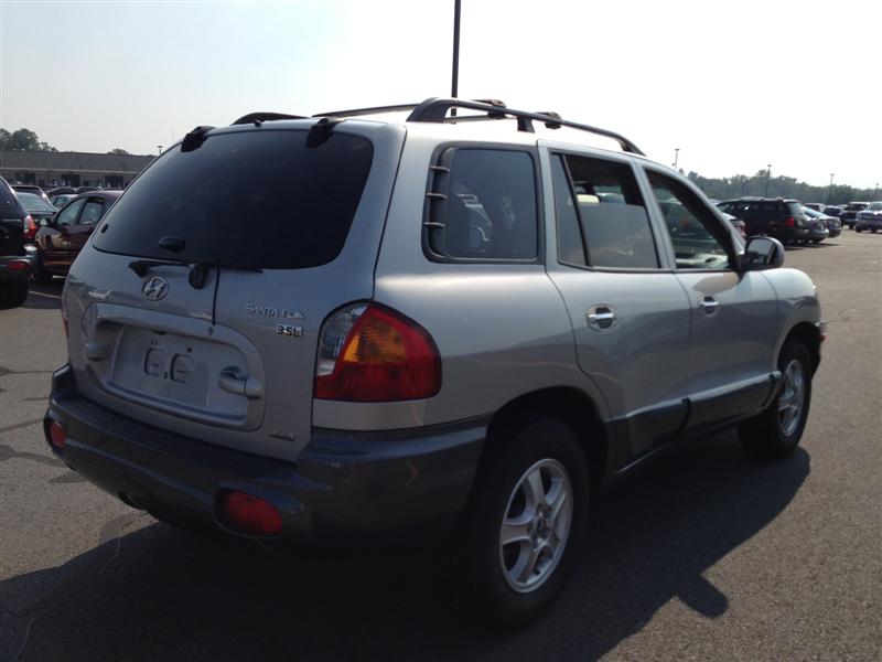 2004 Hyundai Santa Fe Sport Utility 4WD for sale in Brooklyn, NY