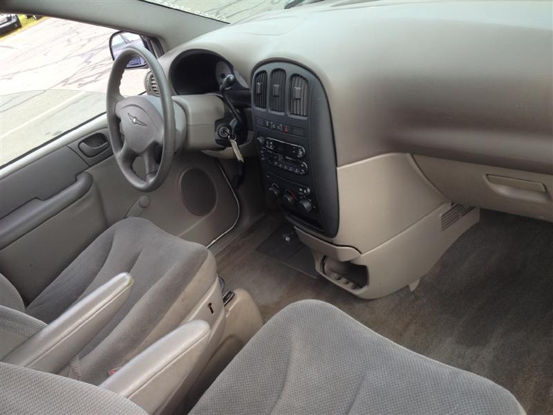 2002 Chrysler Voyager MiniVan for sale in Brooklyn, NY