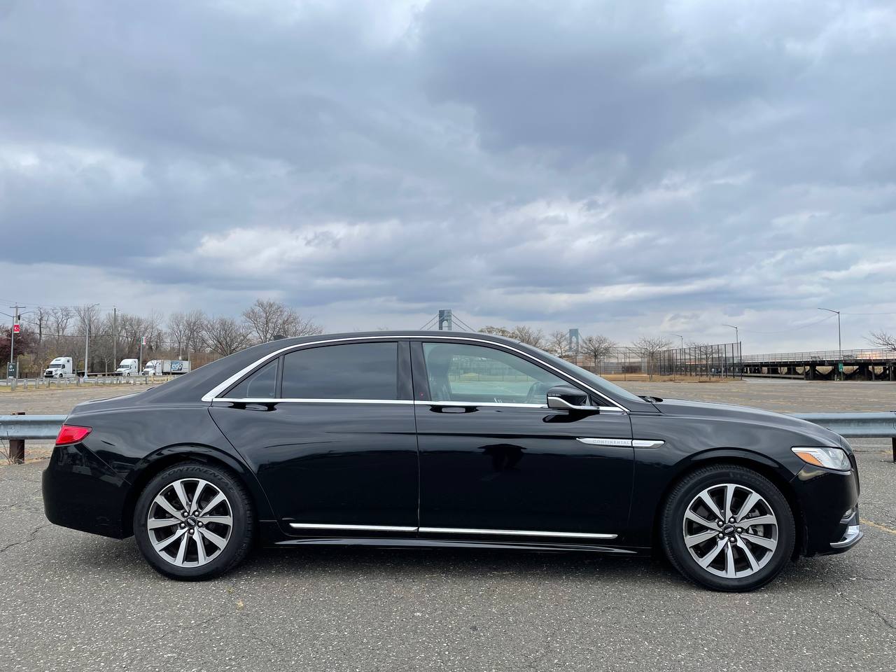 Used - Lincoln CONTINENTAL LIVERY SEDAN for sale in Staten Island NY