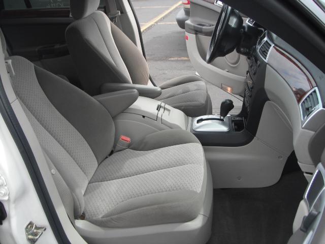 Used - Chrysler Pacifica Touring AWD Sport Utility for sale in Staten Island NY