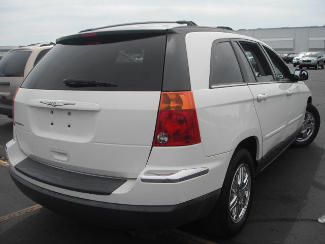 Used - Chrysler Pacifica Touring AWD Sport Utility for sale in Staten Island NY