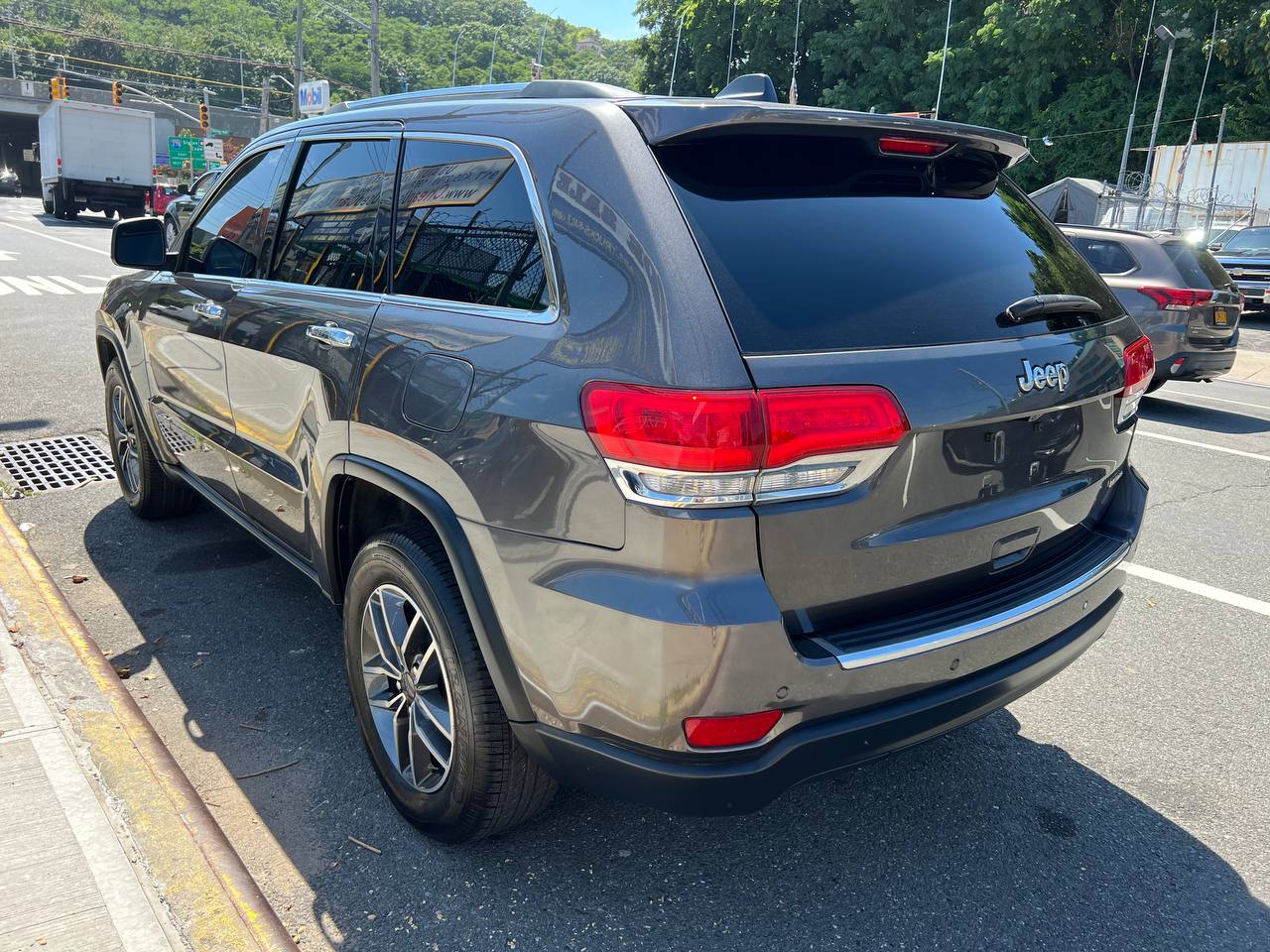 Used - Jeep Grand Cherokee Limited SUV for sale in Staten Island NY