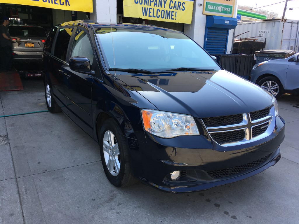 Used - Dodge Grand Caravan Crew Minivan for sale in Staten Island NY