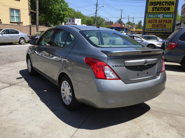 Used - Nissan Versa SV SEDAN 4-DR for sale in Staten Island NY