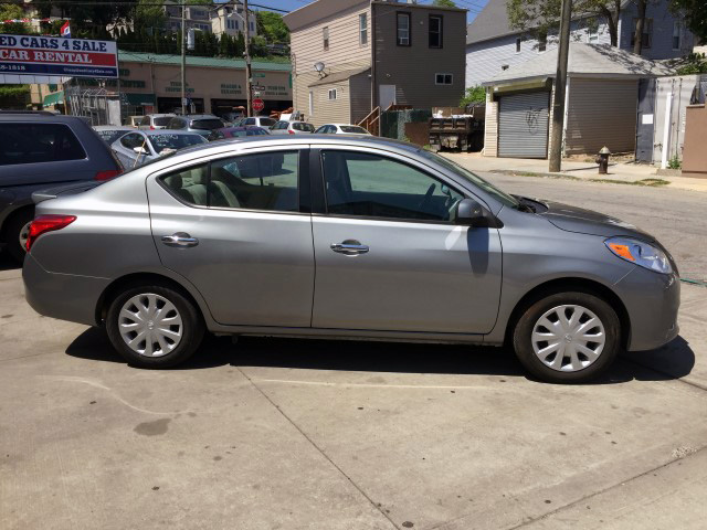 Used - Nissan Versa SV SEDAN 4-DR for sale in Staten Island NY