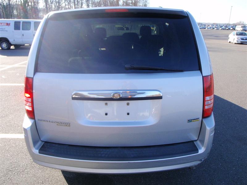 2008 Chrysler Town & Country MiniVan for sale in Brooklyn, NY