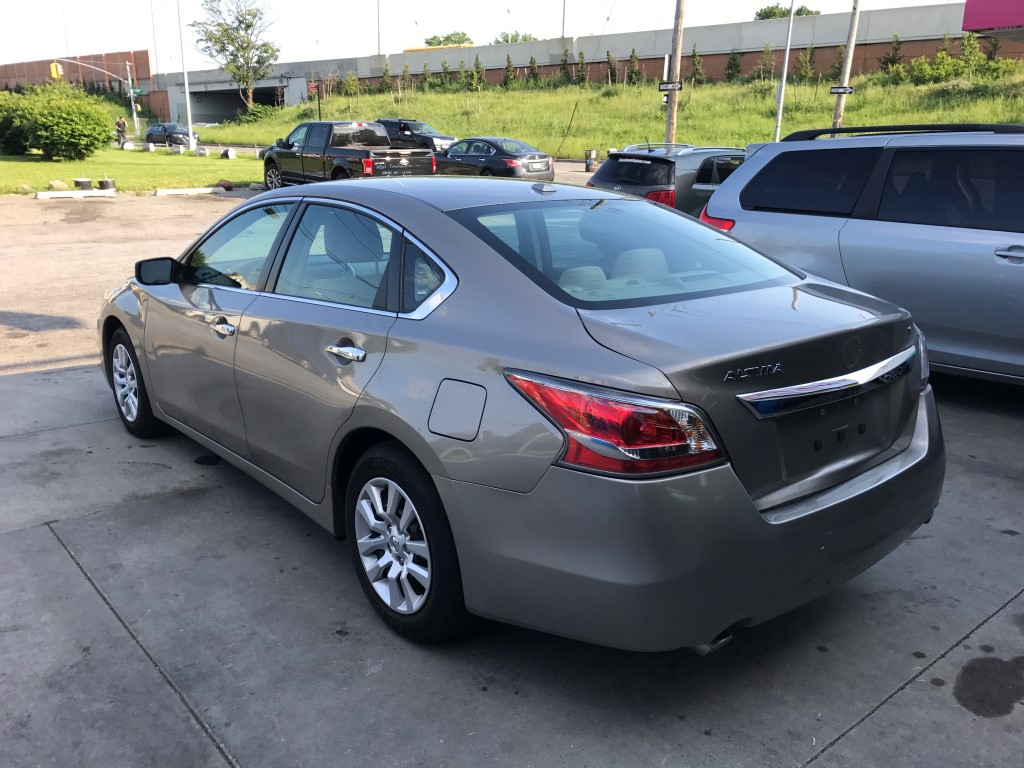 Used - Nissan Altima S Sedan for sale in Staten Island NY