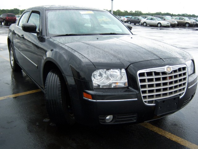 2007 Chrysler 300 Touring 4 Door Sedan  for sale in Brooklyn, NY