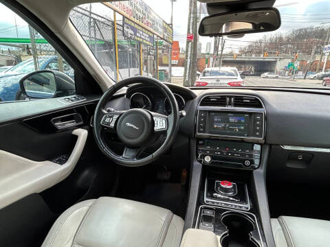 Used - Jaguar F-PACE 35t Prestige AWD SUV for sale in Staten Island NY