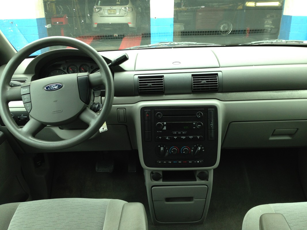 2006 Ford Freestar MiniVan for sale in Brooklyn, NY