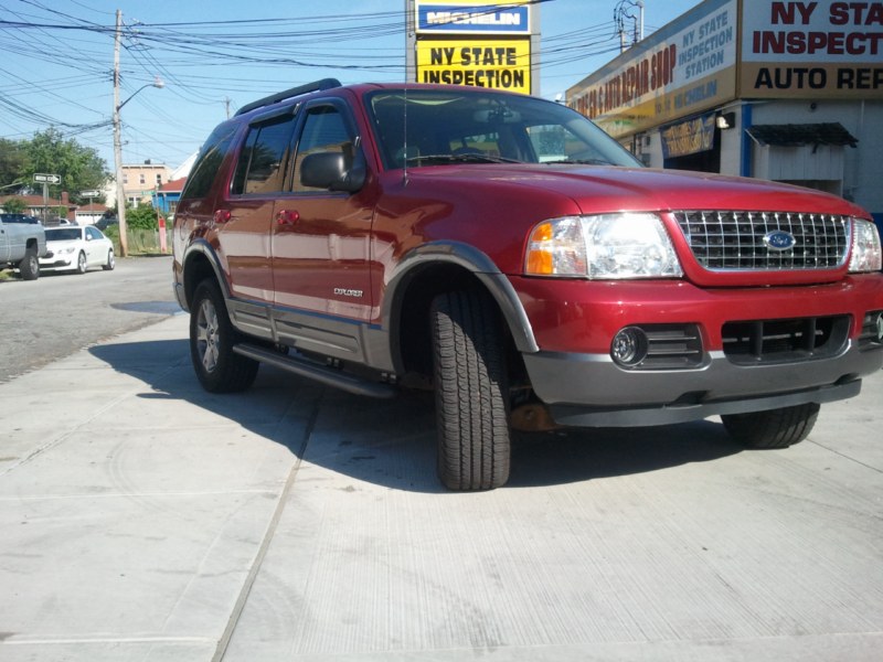 2005 Ford Explorer XLT 4WD Sport Utility for sale in Brooklyn, NY